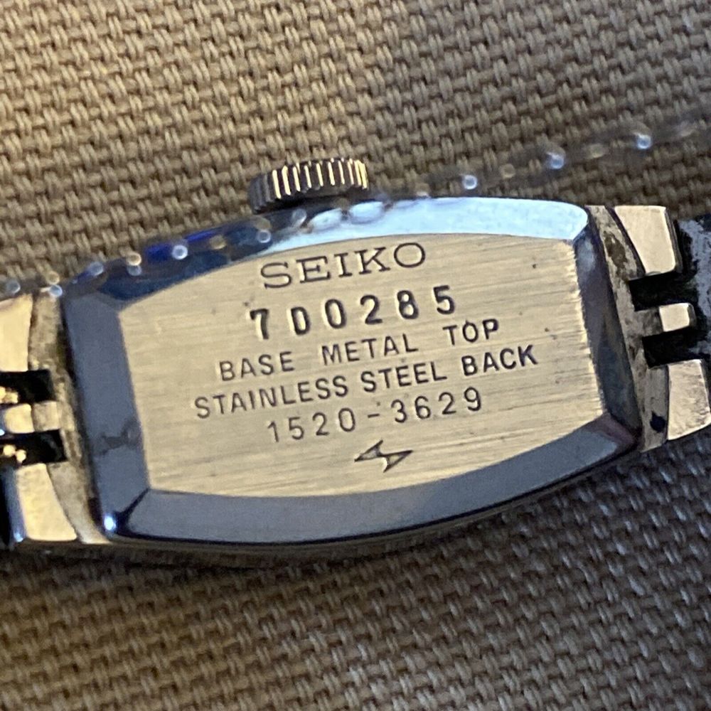 Vintage Seiko Watch Women Silver Tone Rectangle Case Blue Dial Manual Wind 6.25" - Picture 4 of 10